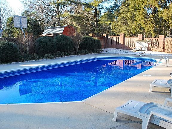 pool area