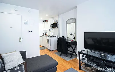 Rented by City Connections Realty