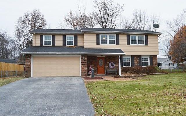 1st image of 1825 Queenswood Dr