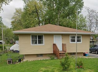 3817 N Michigan Ave, Kansas City, MO 64116