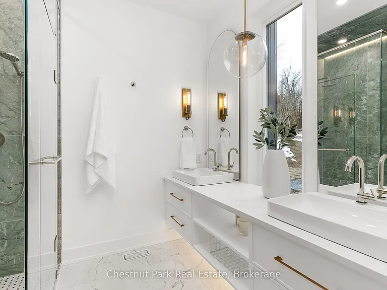 25 Deerhurst Highlands Dr — Photo 7