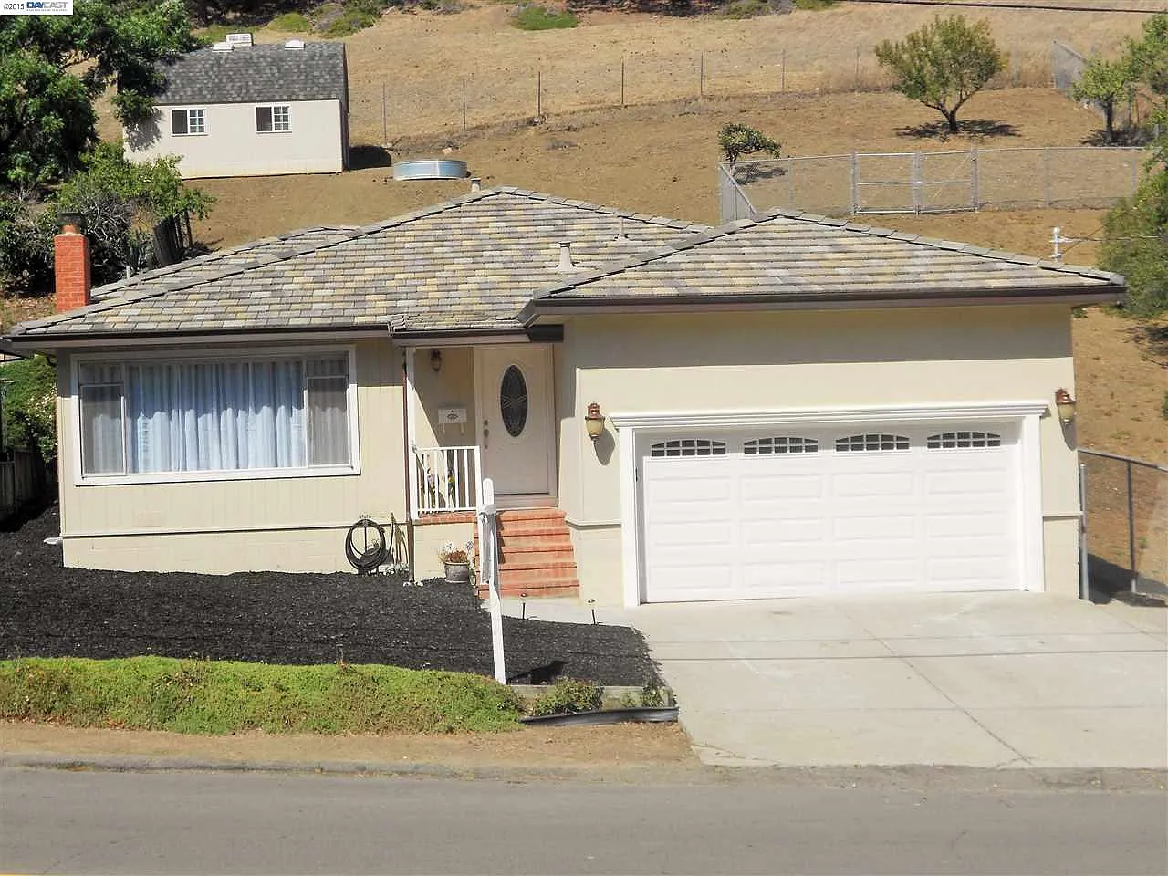 18846 Stanton Ave photo 1