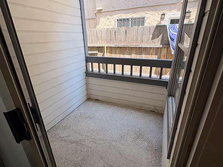 3950 Cleveland Ave #103 — Photo 5