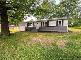 1003 Gayle St, Eldon, MO 65026
