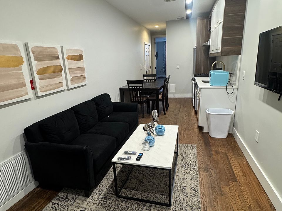 1st image of 525 Newark Ave #2RR