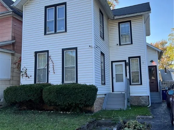 46 John St, Lockport, NY 14094