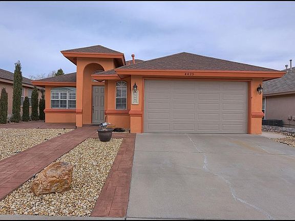 2nd image of 4425 Loma Diamante Dr