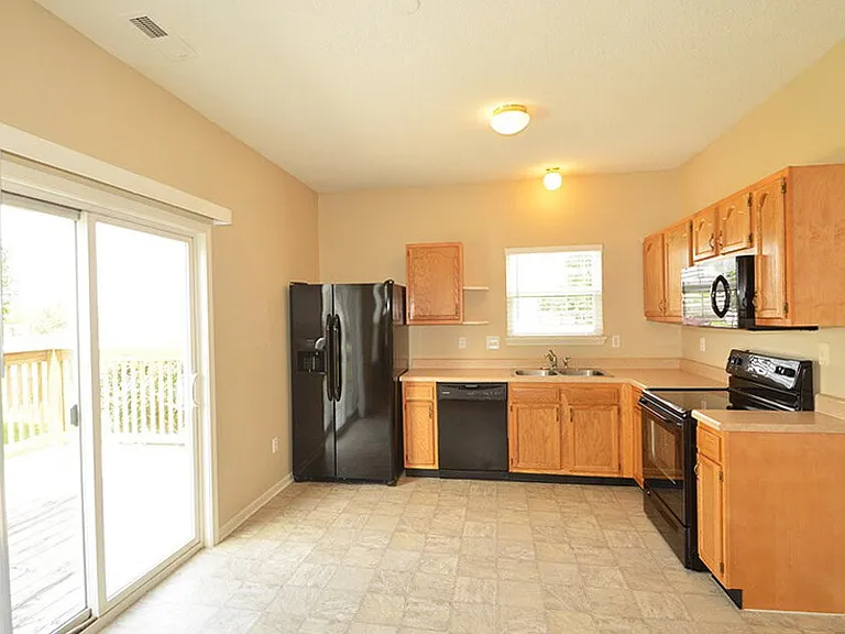 8010 Whitaker Valley Blvd — Photo 9