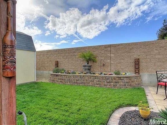 4th image of 1789 Foothill Vista Dr