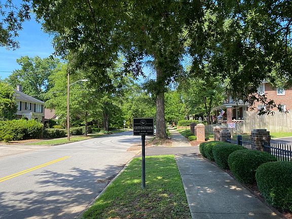 2nd image of 1423 Confederate Ave #1423