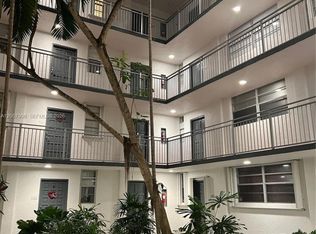 680 NE 64th St APT A415, Miami, FL 33138