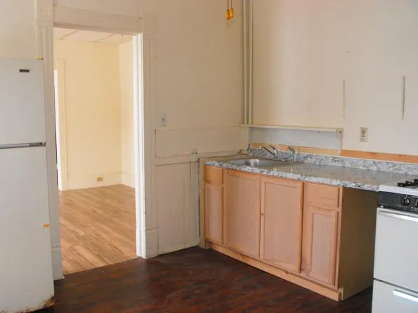 (undisclosed Address), Syracuse, NY 13204