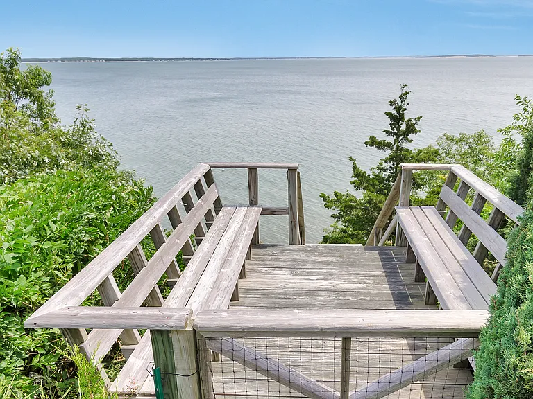 4705 Nassau Point Rd — Photo 21