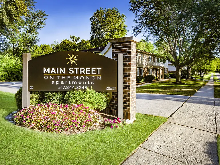 Main Street — Photo 20