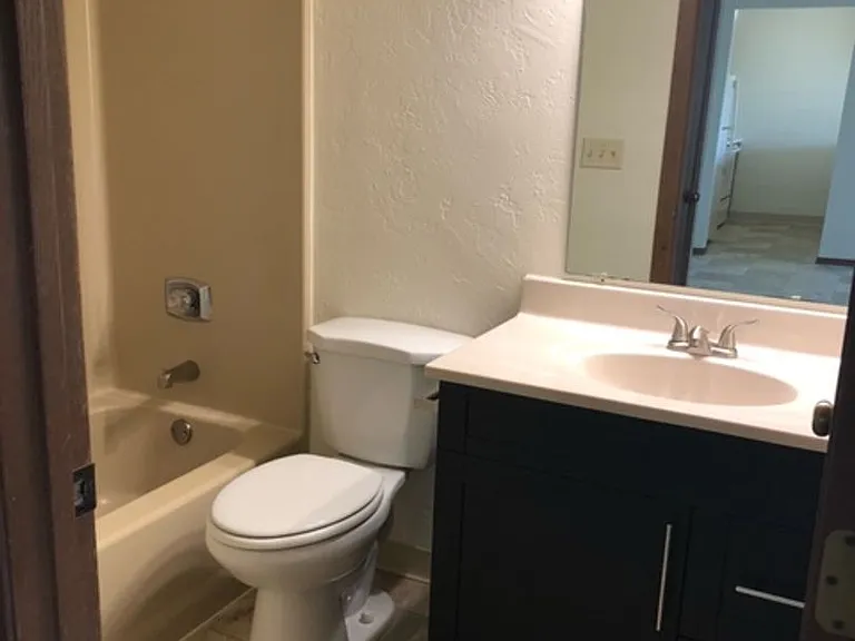 3038 N Ballard Rd — Photo 24