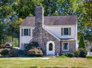 31 Exeter Rd, Short Hills, NJ 07078