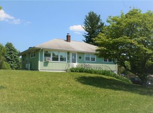 4 Birch St, Fishkill, NY 12524