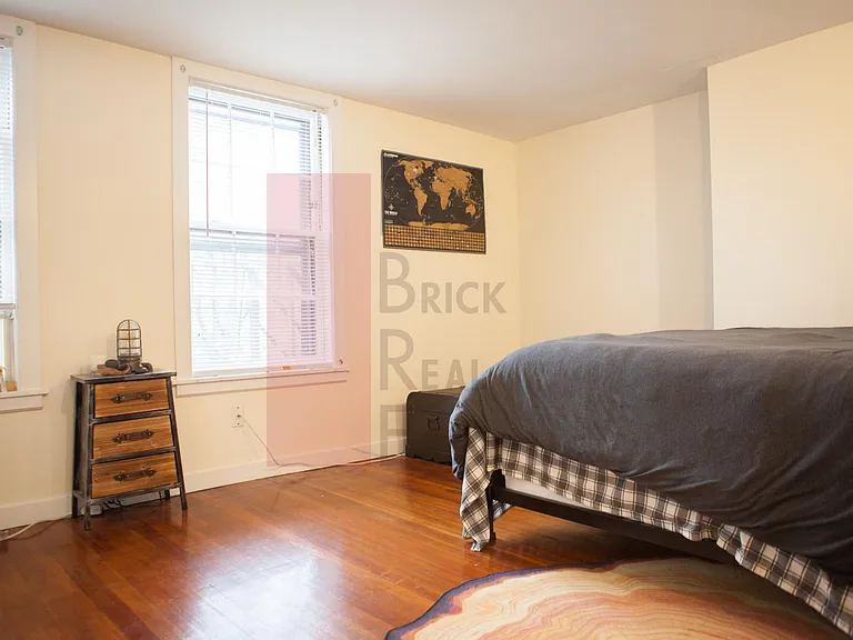 11 Pinckney St #4 — Photo 6
