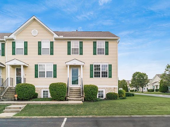 2nd image of 7215 Colonial Affair Dr #12