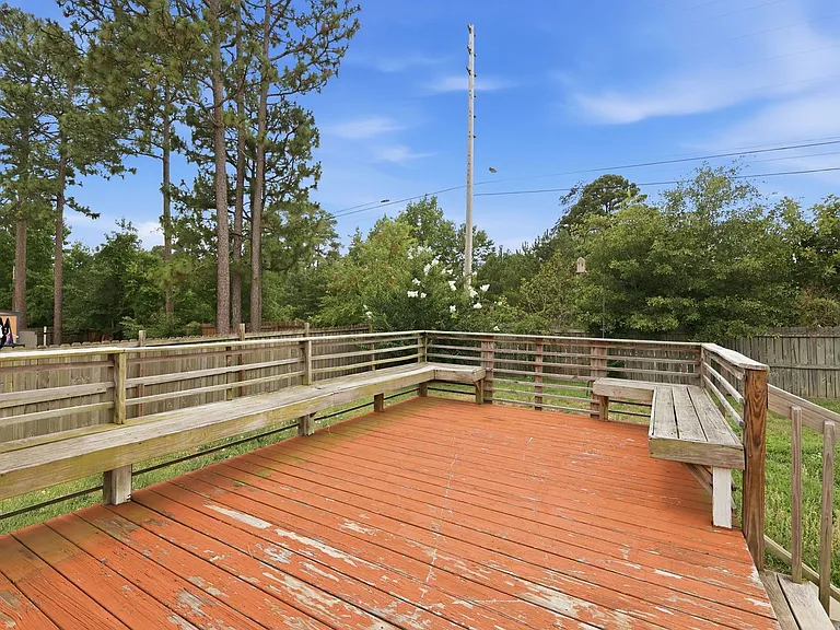 6824 Saint Julian Way — Photo 33