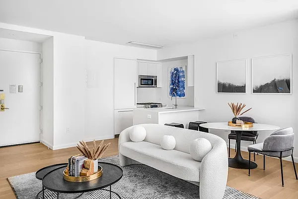 Rented by Related Rentals | media 40