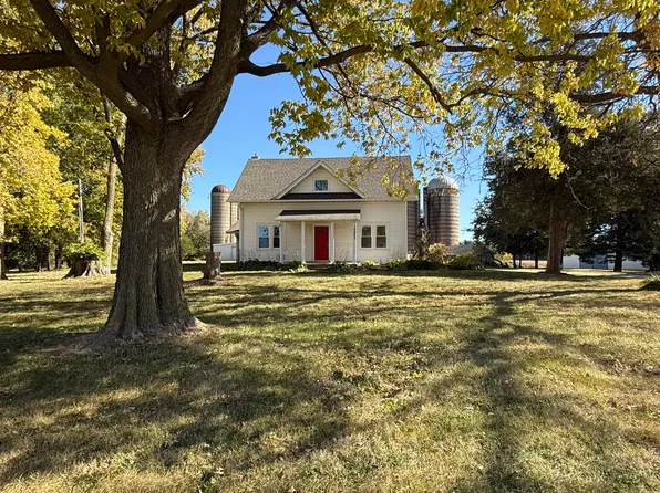 10803 Shaw Rd, Rockford, IL 61114