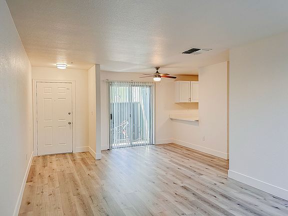 Living / dining room
