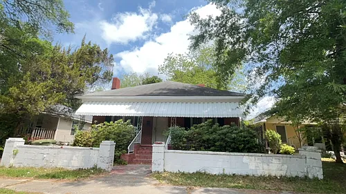 1214 Campbell St Photo 1