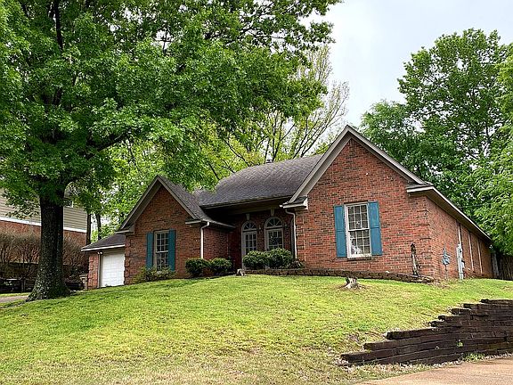 3rd image of 8835 Orchard Park Cv