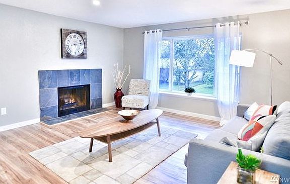 2nd image of 10618 56th Ave NE