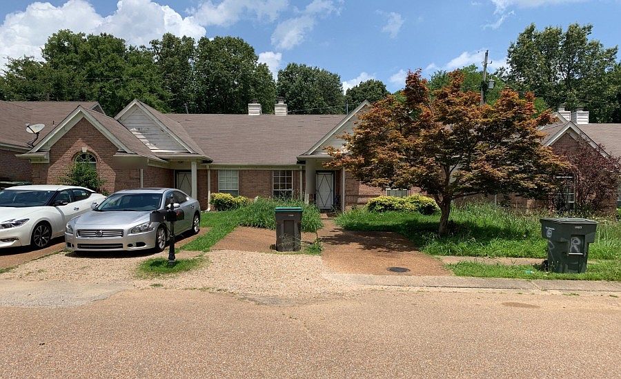 1st image of 9268 Grove Manor Dr