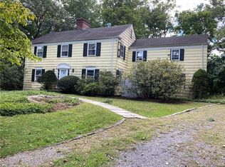 18 Martin Dale, Greenwich, CT 06830