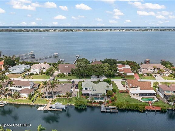 5th image of 667 Loggerhead Island Dr