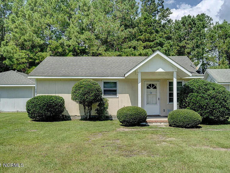 1541 Dorsey Ln NE #A — Photo 2