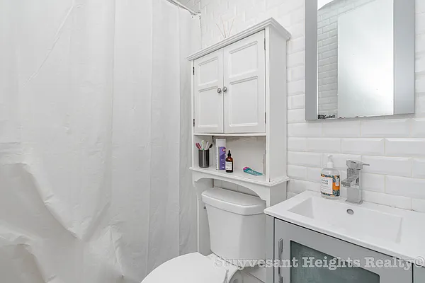 Rented by Stuyvesant Heights Realty Corp | media 2