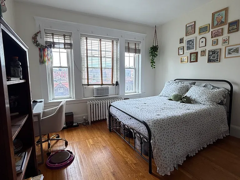520 Beacon St #6D — Photo 3