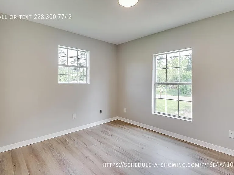 912 Maple St — Photo 20