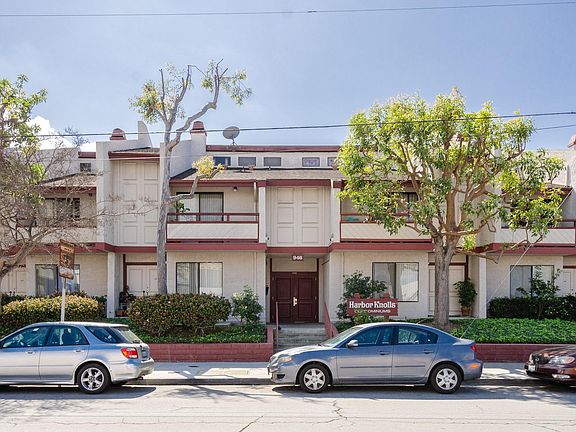 2nd image of 946 W 220th St Unit 116