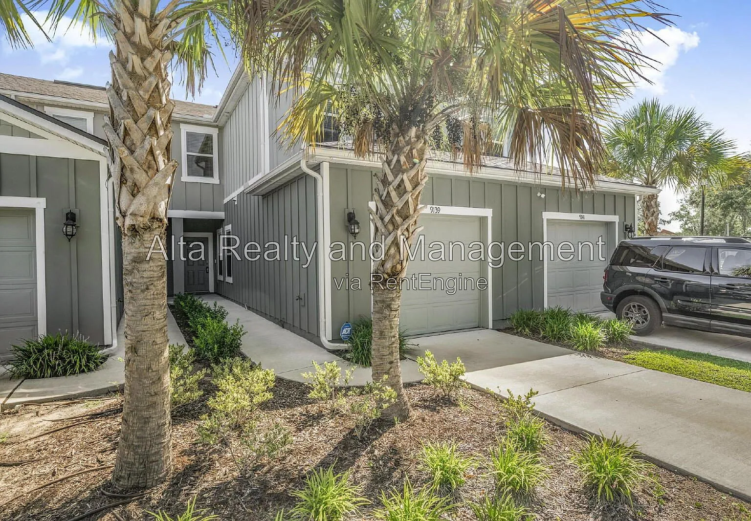3 bed, 2.5 bath, 1502 sqft, $1,995 — Photo 1