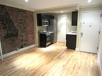 Rented by Manhattan Residential Group