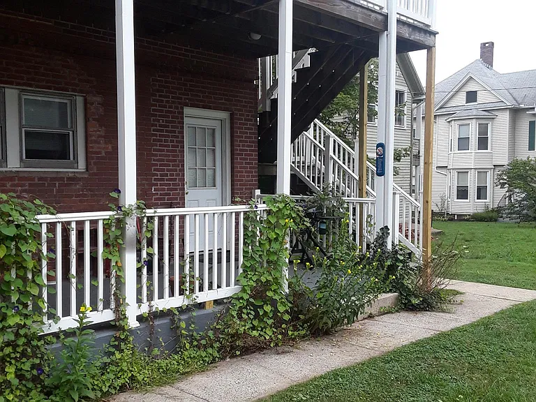 153 Lincoln St #2 — Photo 2