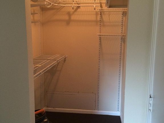 Walk in Closet