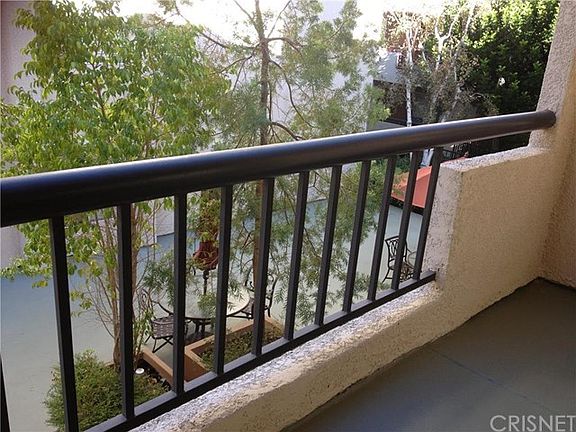5th image of 5535 Canoga Ave APT 216