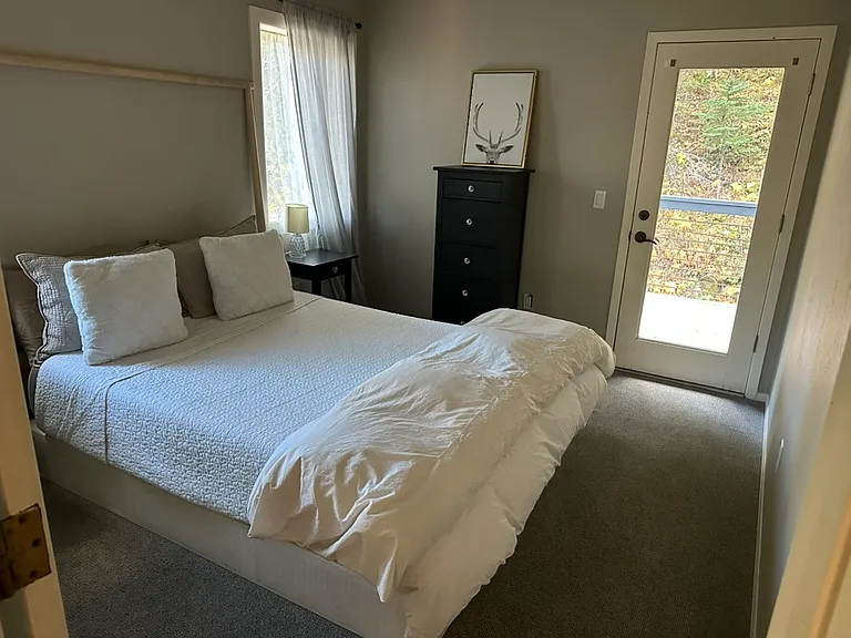 3121 Bellflower Dr — Photo 7