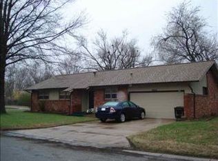 9612 W Murdock Ave, Wichita, KS 67212