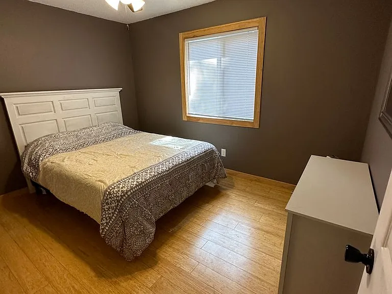 4183 Brammer Dr — Photo 10