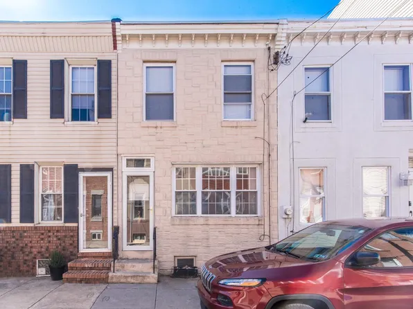 218 Pierce St, Philadelphia, PA 19148