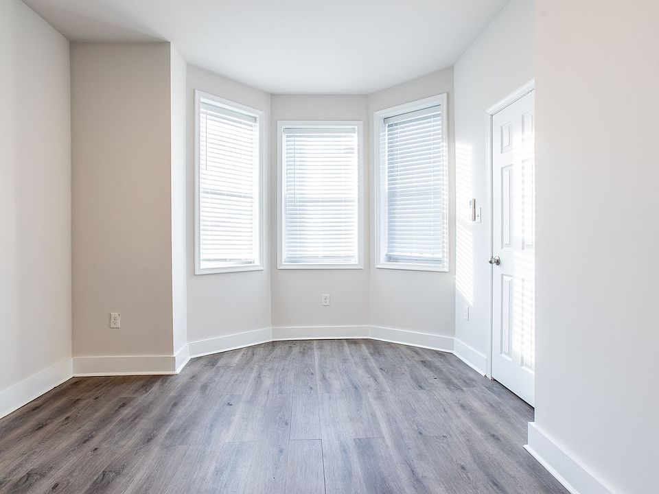 1st image of 4565 N 19th St #Pa015904