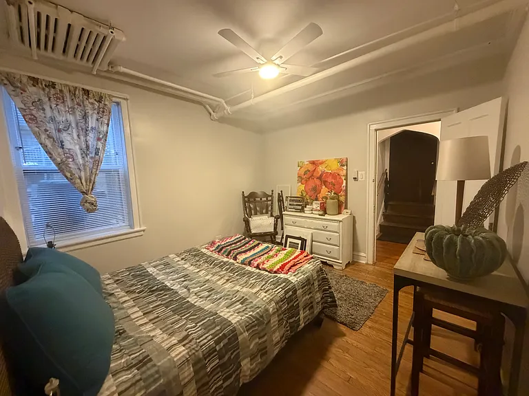 2423 W Lunt Ave #1 — Photo 14