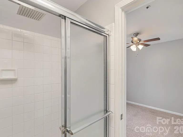 17544 Tuscany Ln — Photo 14